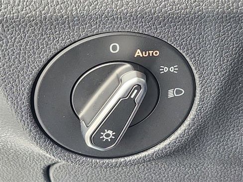 New 2026 Volkswagen Jetta SE image 21