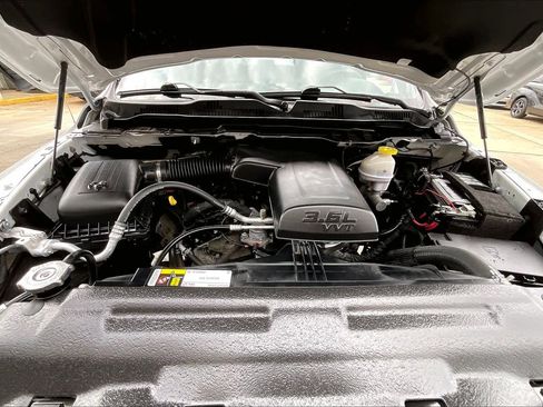 Used 2024 RAM 1500 Classic Warlock image 30