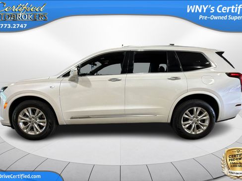 Used 2022 Cadillac XT6 Luxury AWD/4WD image 10