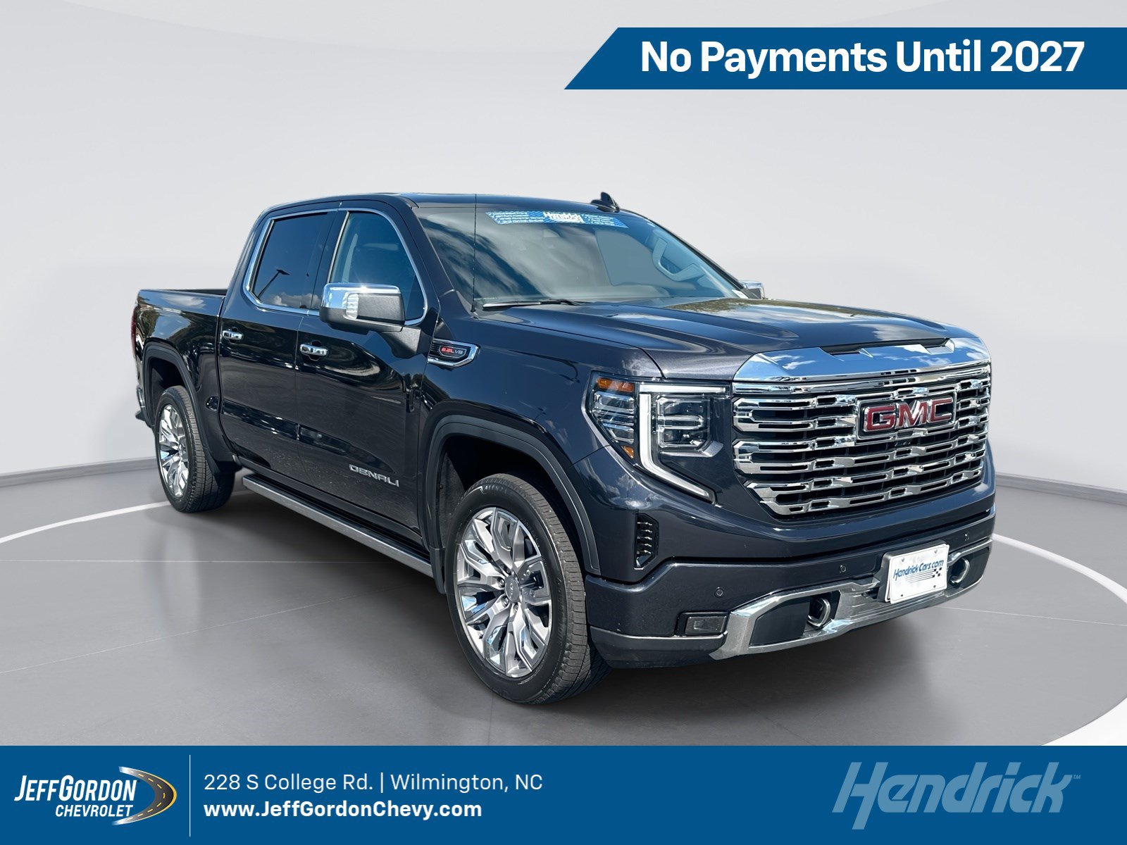 Used 2023 GMC Sierra 1500 Denali w/ Denali Reserve Package AWD/4WD image 1