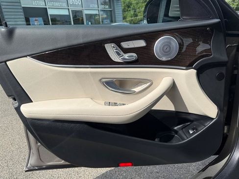 Used 2021 Mercedes-Benz E 350 Sedan image 36