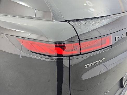 New 2026 Land Rover Range Rover Sport SE image 34