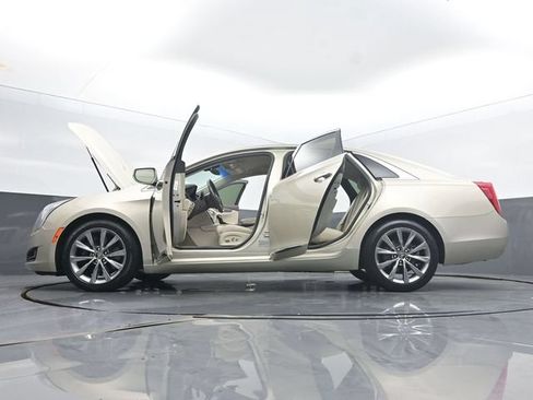 Used 2015 Cadillac XTS FWD image 56