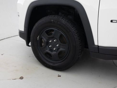 Used 2021 Jeep Compass Sport w/ Cold Weather Group AWD/4WD image 18