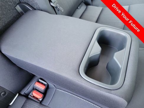 Used 2025 Nissan Altima 2.5 S FWD image 18