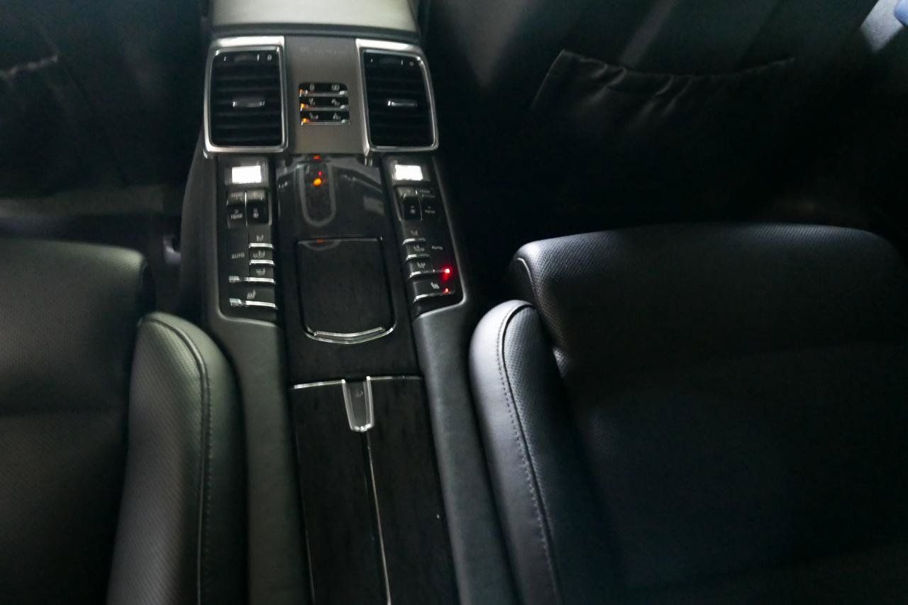 Used 2012 Porsche Panamera Turbo S AWD/4WD image 32