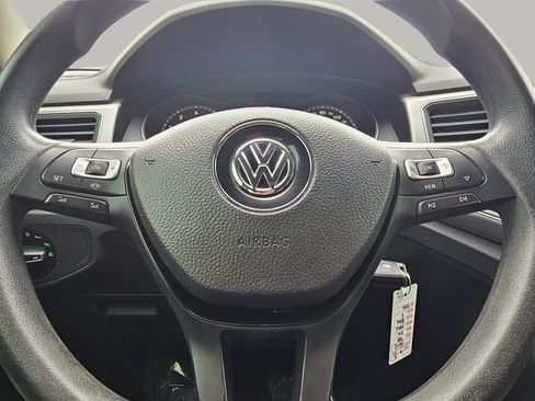 Used 2019 Volkswagen Atlas S image 3