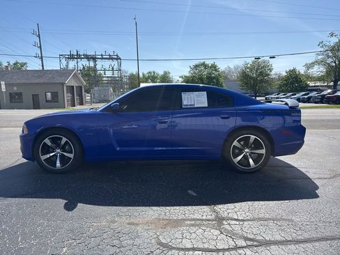 Used 2013 Dodge Charger R/T w/ Daytona Edition Group RWD image 4