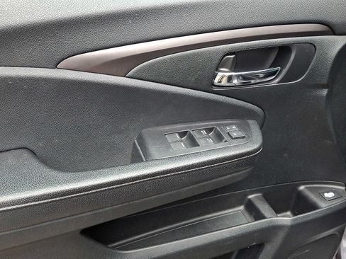 Used 2019 Honda Ridgeline RTL image 12