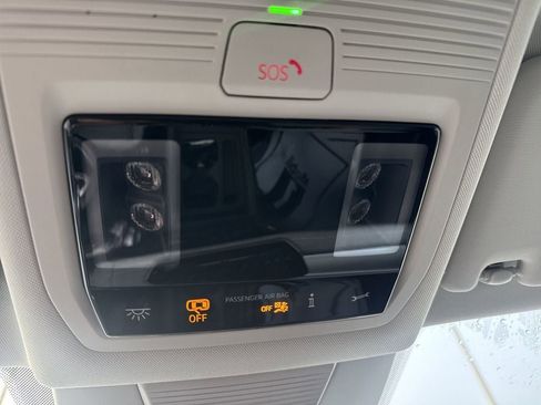 New 2026 Volkswagen Tiguan S FWD image 31