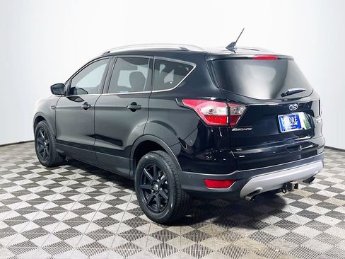 Used 2018 Ford Escape Titanium w/ Ford Safe & Smart Package AWD/4WD image 5