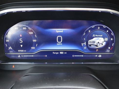 Used 2024 Chevrolet Tahoe RST image 35