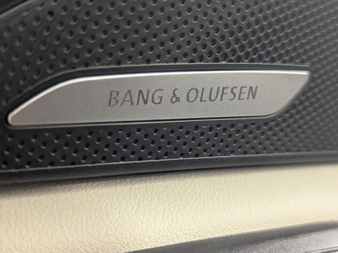 Certified 2025 Audi Q5 Premium Plus w/ Premium Plus image 22