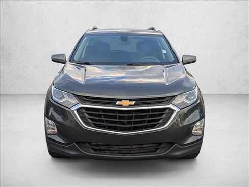 Used 2019 Chevrolet Equinox LT image 2