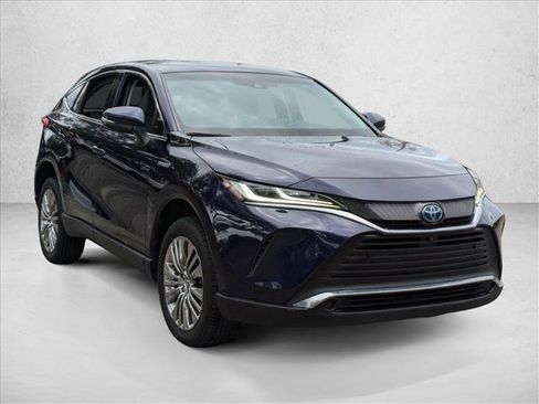 Used 2021 Toyota Venza Limited w/ Advanced Technology Package image 3