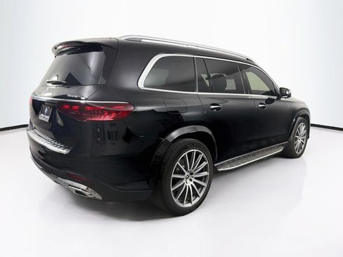 Used 2025 Mercedes-Benz GLS 450 4MATIC image 7