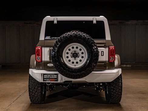 Used 2026 Ford Bronco Heritage Edition AWD/4WD image 8