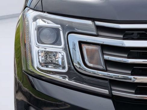 Used 2021 Ford Expedition XLT RWD image 9