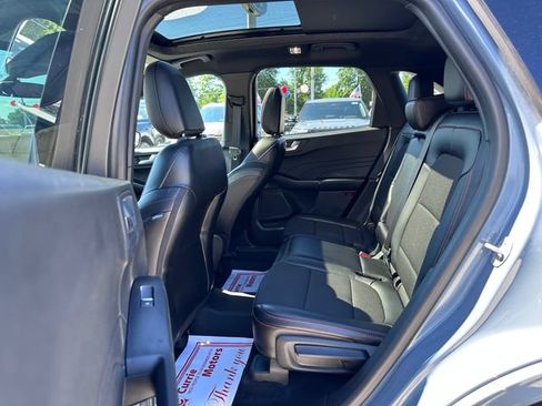 Certified 2024 Ford Escape ST-Line w/ Tech Pack #1 AWD/4WD image 8
