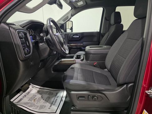 Used 2022 Chevrolet Silverado 1500 LT Trail Boss w/ Convenience Package II image 16