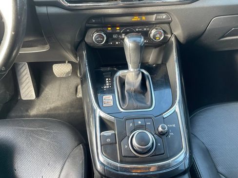 Used 2018 MAZDA CX-9 Touring FWD image 8