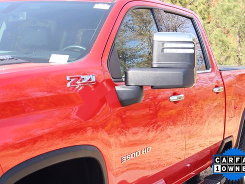 Used 2023 Chevrolet Silverado 3500 LTZ image 12