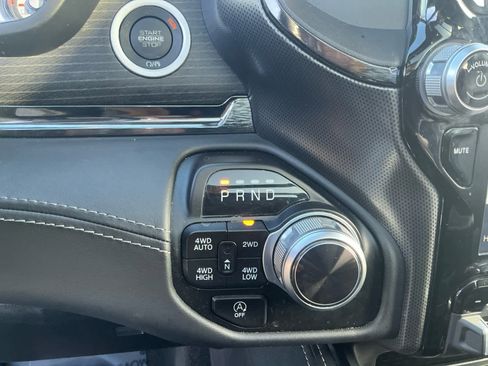 Used 2022 RAM 1500 Limited w/ Bed Utility Group image 25