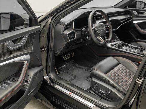 Used 2025 Audi RS 6 performance image 23