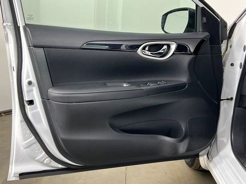 Used 2019 Nissan Sentra SV w/ Special Edition Package image 20