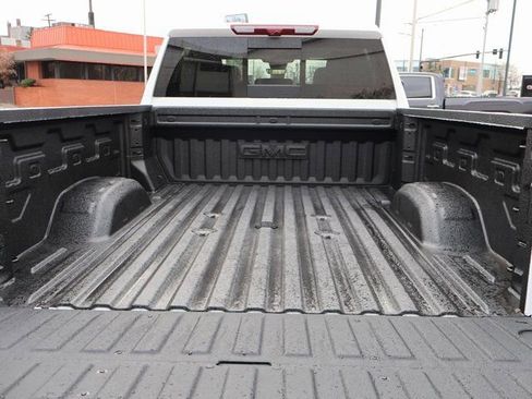New 2026 GMC Sierra 2500 AT4 w/ AT4 Premium Plus Package AWD/4WD image 18