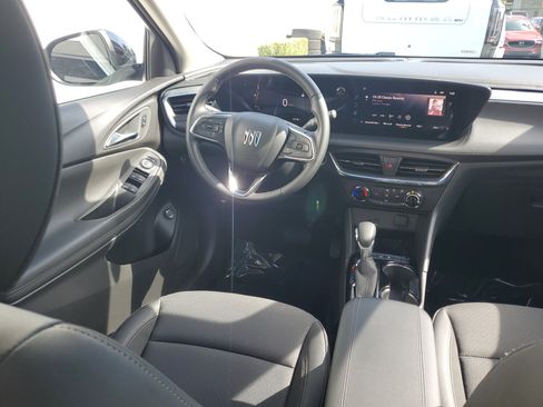 Certified 2024 Buick Encore GX Preferred FWD image 14