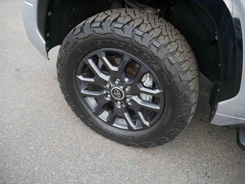 Used 2023 Toyota Tundra Platinum image 13