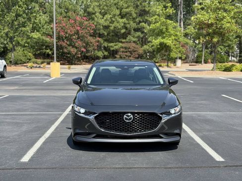 Used 2023 MAZDA MAZDA3 s FWD image 2