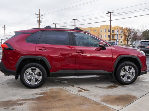 Used 2024 Toyota RAV4 XLE image 9