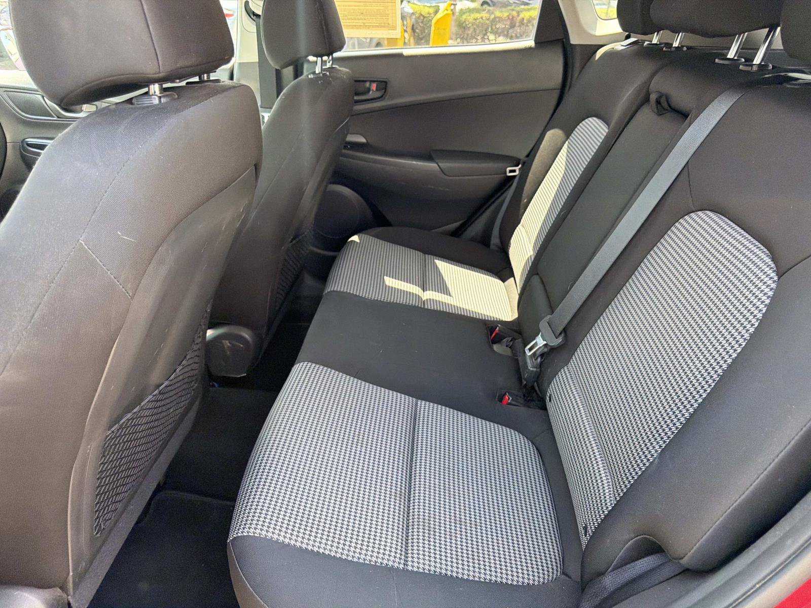 Used 2020 Hyundai Kona SEL FWD image 12