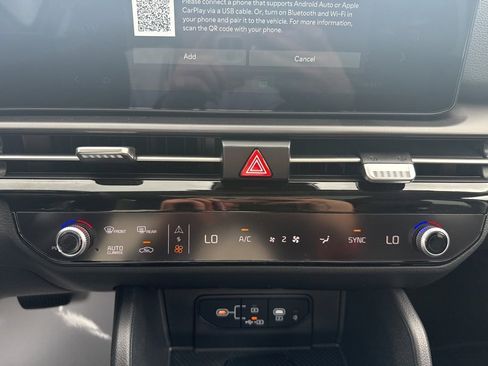 New 2026 Kia Sportage EX w/ EX Panorama Roof Package image 38