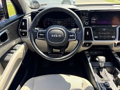 Used 2023 Kia Sorento X-Line EX AWD/4WD image 17