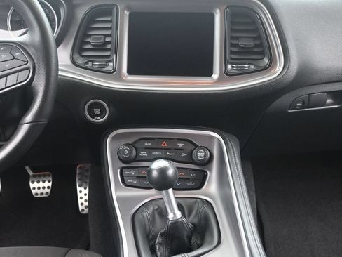 Used 2022 Dodge Challenger R/T Scat Pack RWD image 20