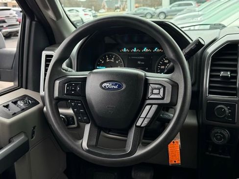 Used 2019 Ford F150 XLT w/ Trailer Tow Package image 8