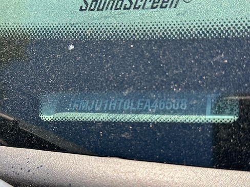 Used 2020 Ford Expedition XLT w/ Equipment Group 202A RWD image 10