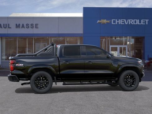 New 2026 Chevrolet Colorado Z71 w/ Midnight Edition AWD/4WD image 5