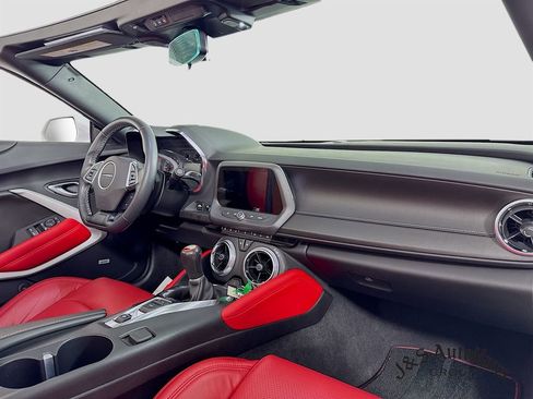 Used 2021 Chevrolet Camaro LT w/ RS Package image 35