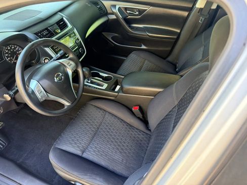 Used 2016 Nissan Altima 2.5 S w/ Power Driver Seat Package FWD image 15