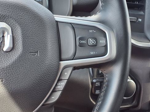 Used 2023 RAM 1500 Big Horn AWD/4WD image 31