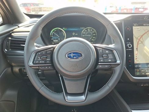 Used 2025 Subaru Forester Limited AWD/4WD image 22