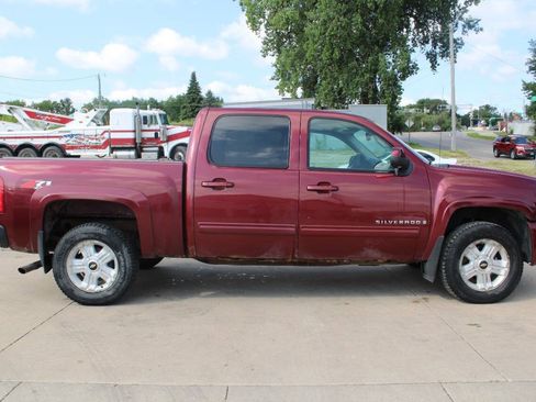 Used 2009 Chevrolet Silverado 1500 LTZ w/ LTZ Plus Package AWD/4WD image 5