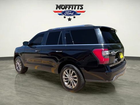 Used 2018 Ford Expedition Limited w/ Equipment Group 301A AWD/4WD image 3