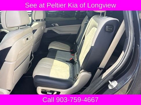 Used 2019 BMW X7 xDrive40i w/ Premium Package AWD/4WD image 9