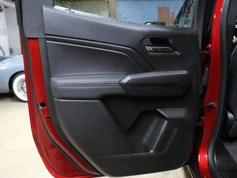 New 2026 GMC Canyon Elevation w/ Convenience Package image 13