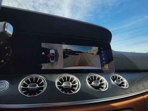 Used 2023 Mercedes-Benz E 450 Cabriolet image 31